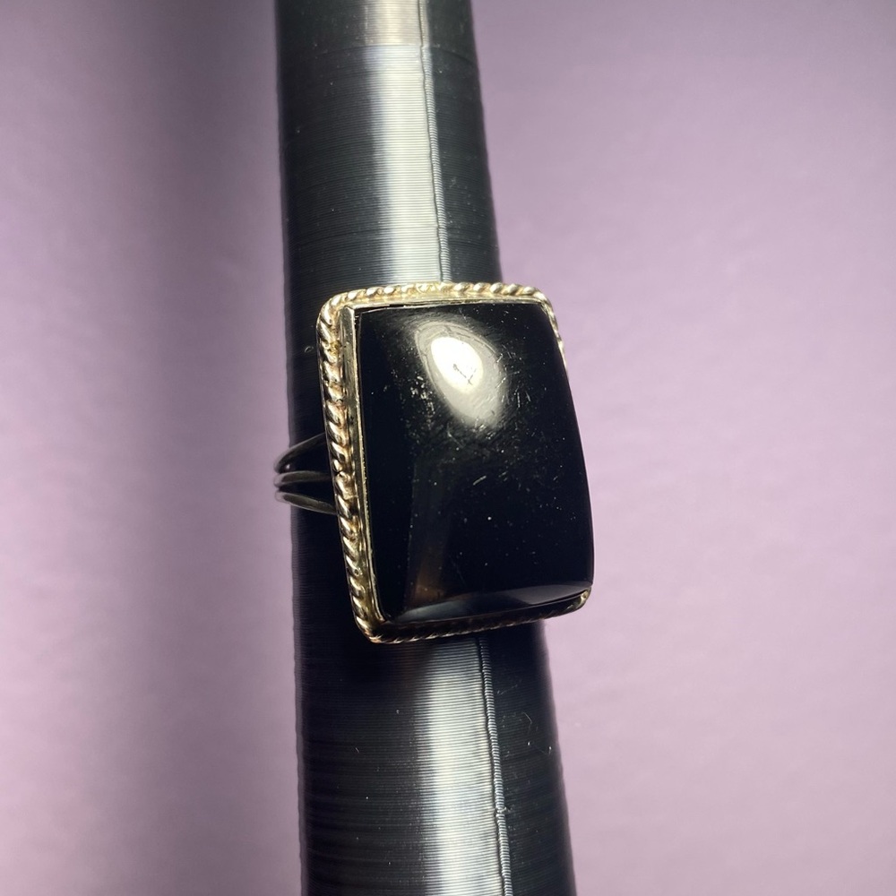 VINTAGE BLACK ONYX NATURAL STONE IN 925 STERLING SILVER RING - Picture 8 of 9